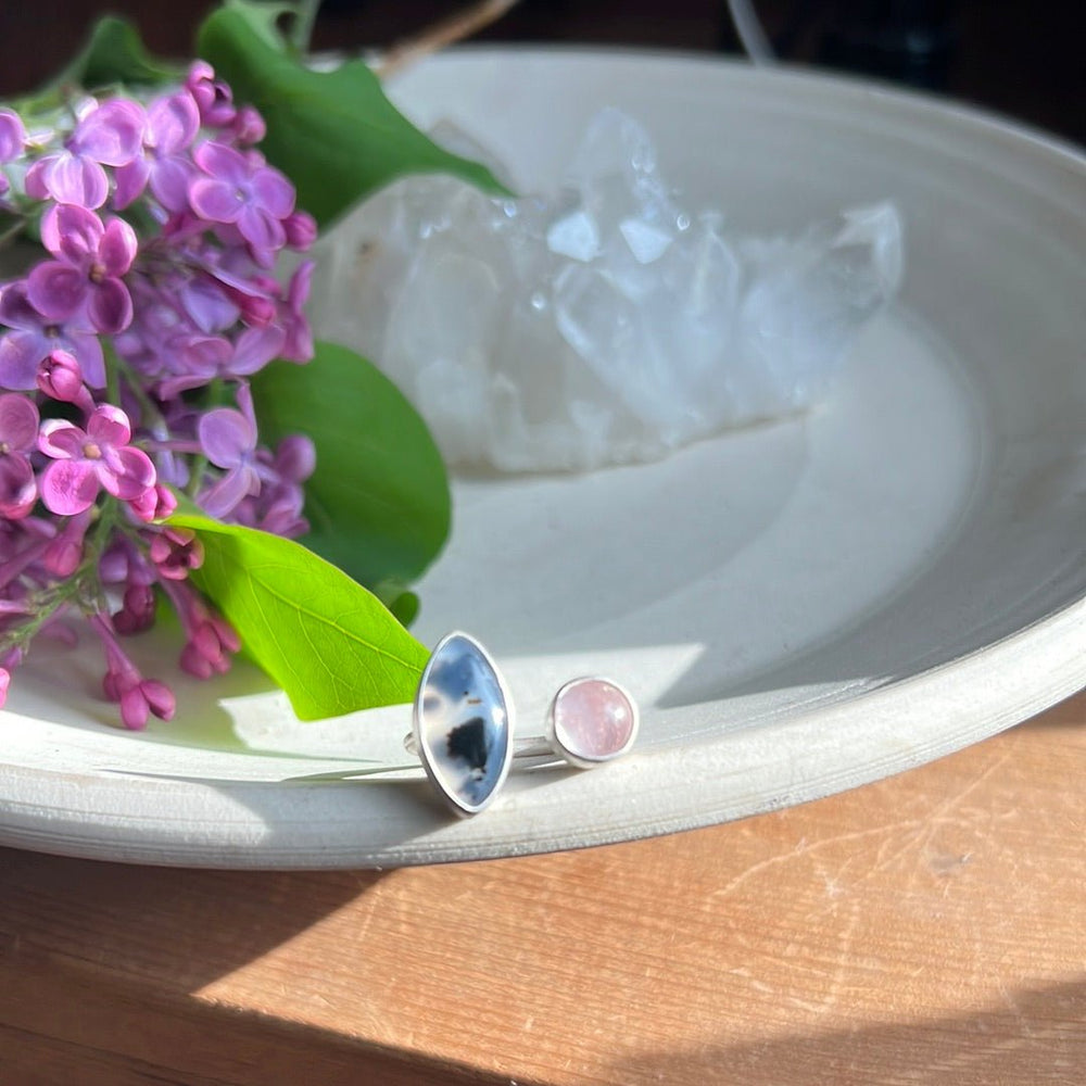 
                  
                    SWEETIE MONTANA AGATE + MORGANITE RING - Fly Free
                  
                