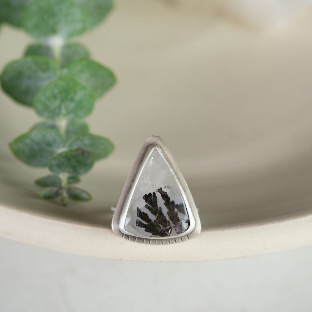 BRANCHING BEAUTY DENDRITIC AGATE RING