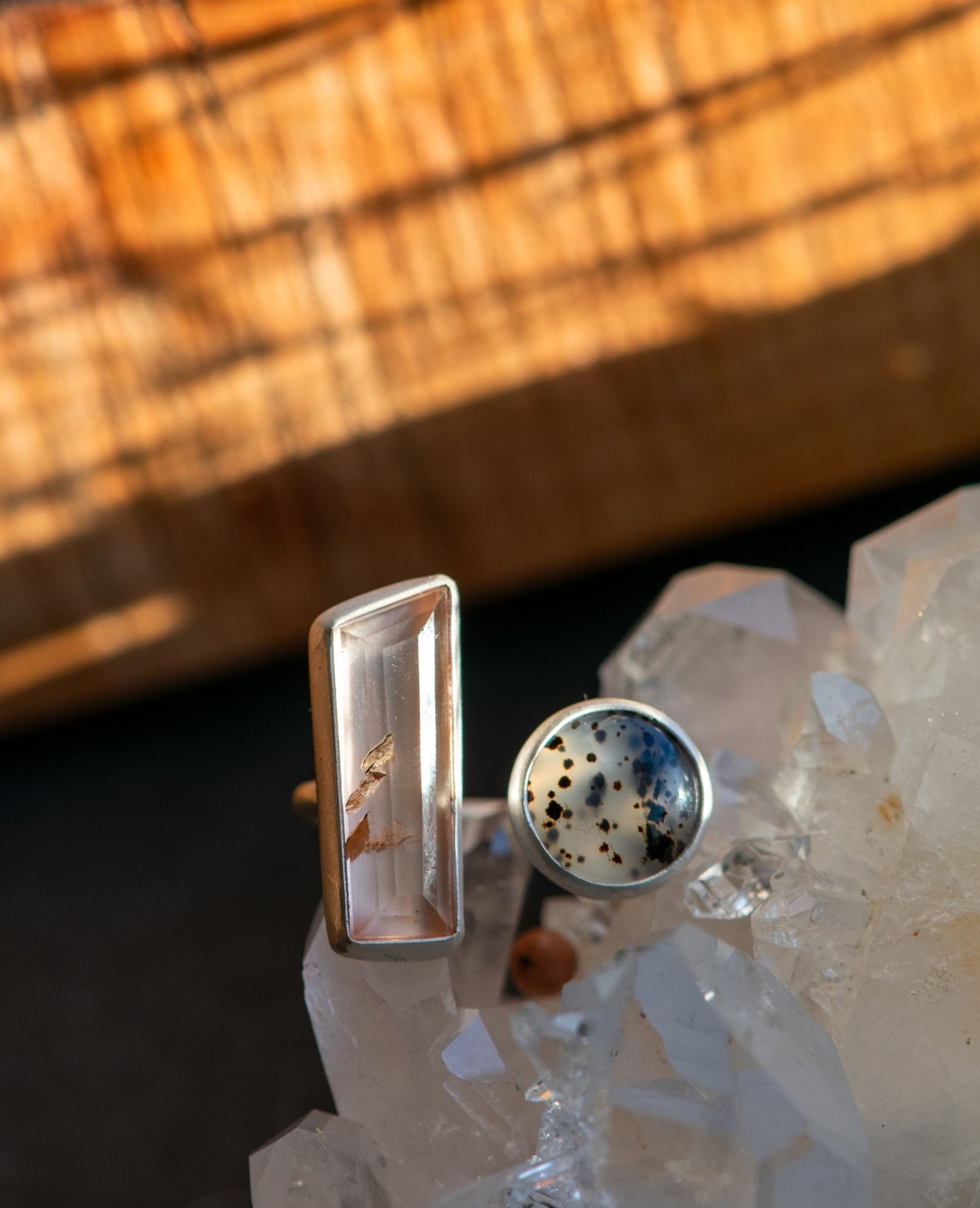 Load image into Gallery viewer, TINY DANCER TOPAZ + MONTANA AGATE RING - Fly Free
