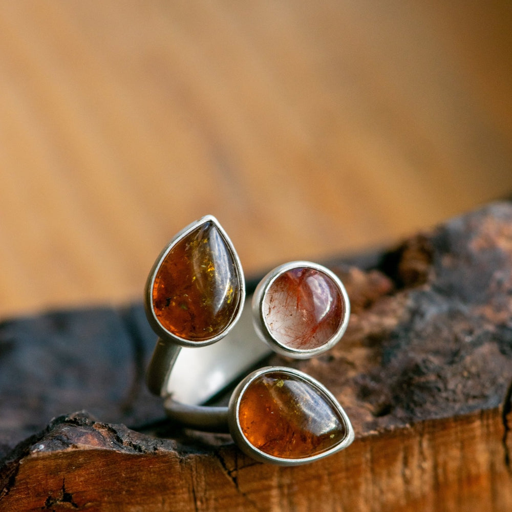 WINGED LIGHT GARNET RING - Fly Free