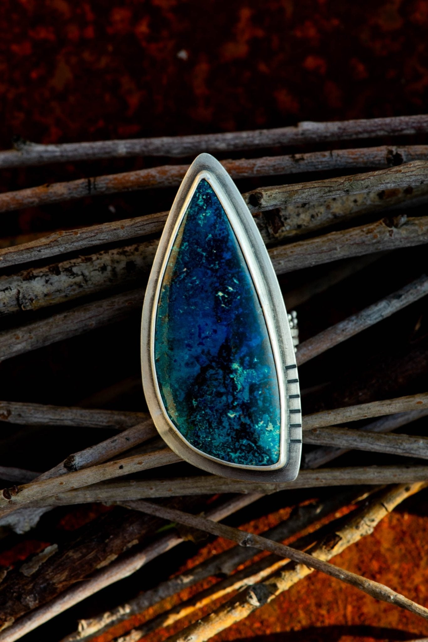Load image into Gallery viewer, WISE SHATTUCKITE RING - Fly Free
