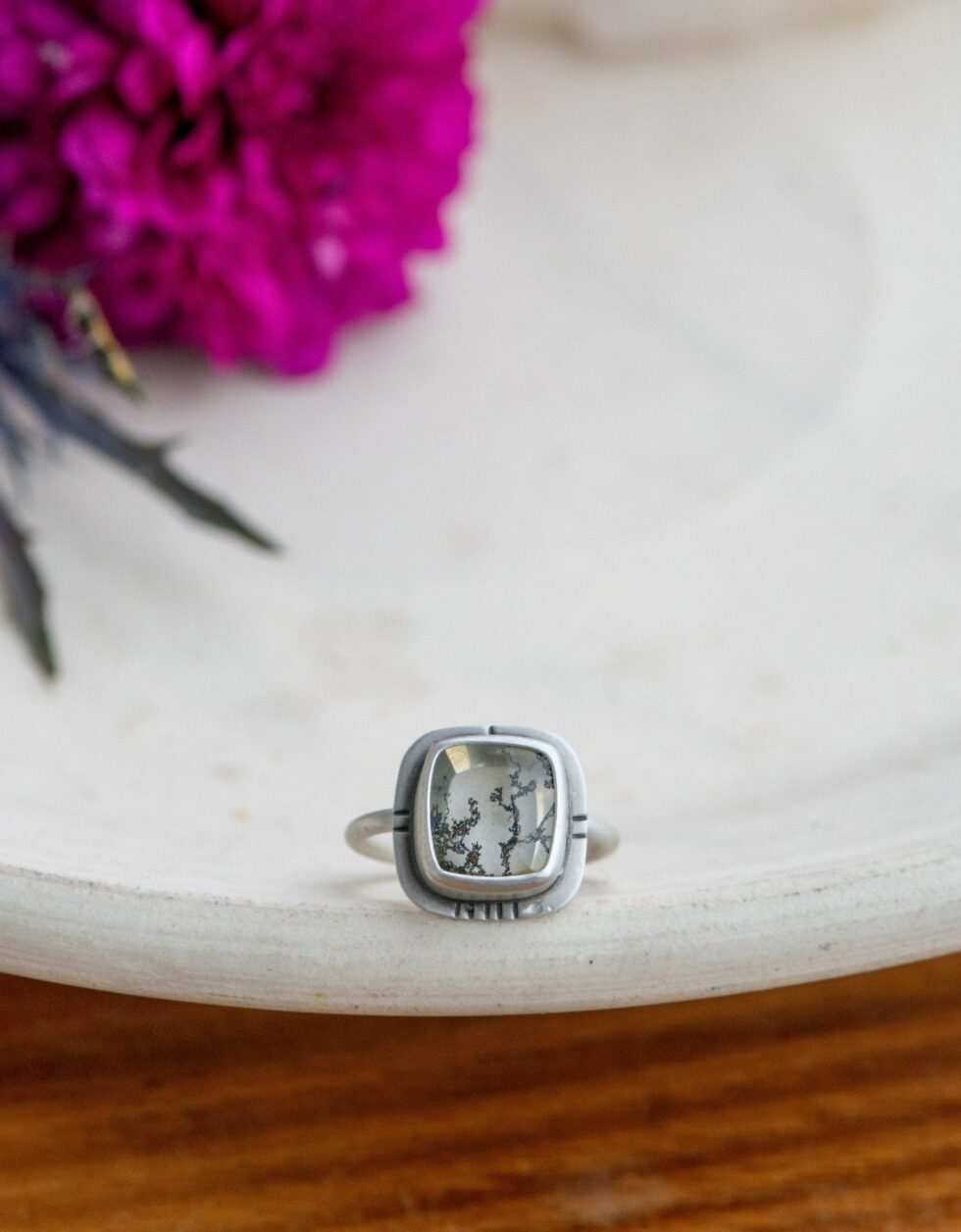 A LITTLE DREAM DENDRITIC AGATE RING - Fly Free