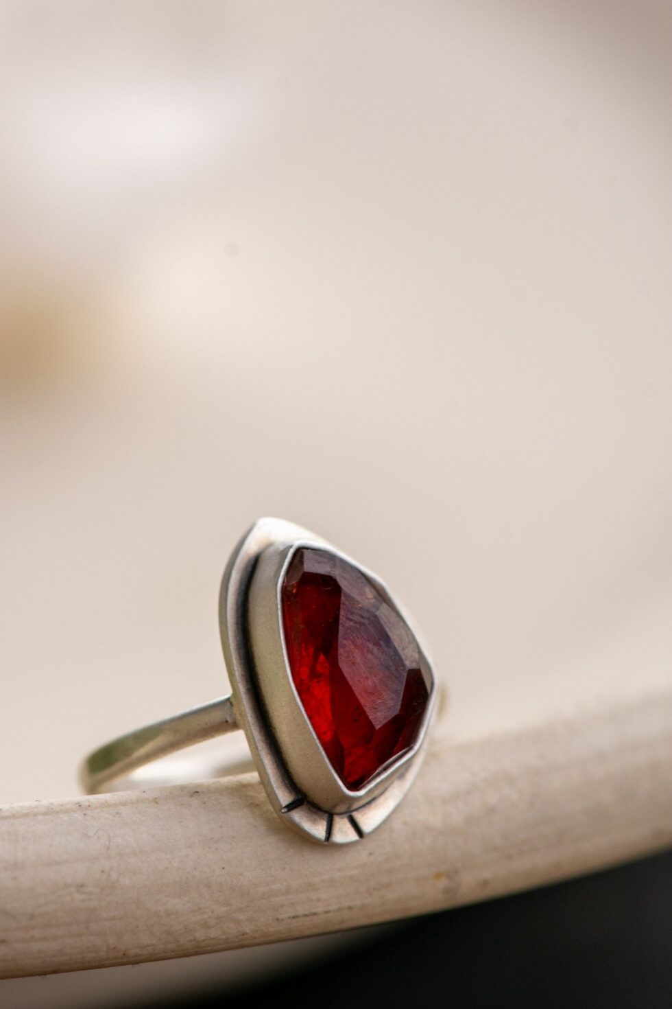 ADAMANTINE GARNET RING - Fly Free