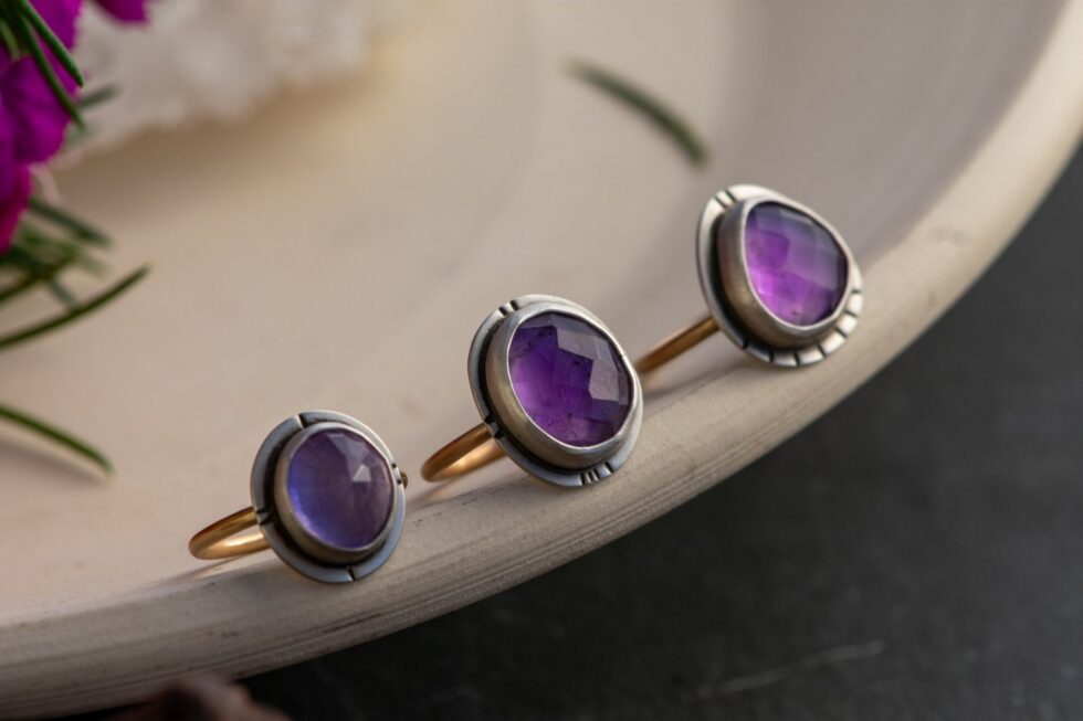 AMETHYST AMIGOS SIZE 6ISH - Fly Free