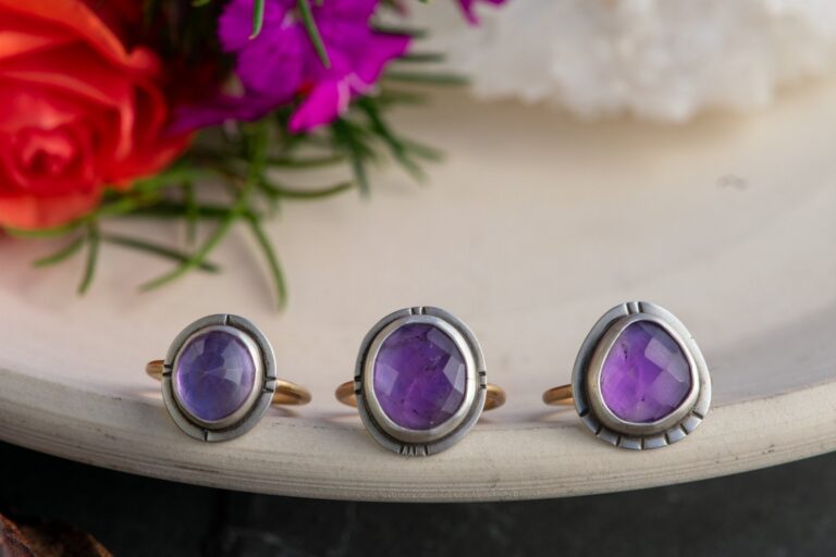 AMETHYST AMIGOS SIZE 6ISH - Fly Free