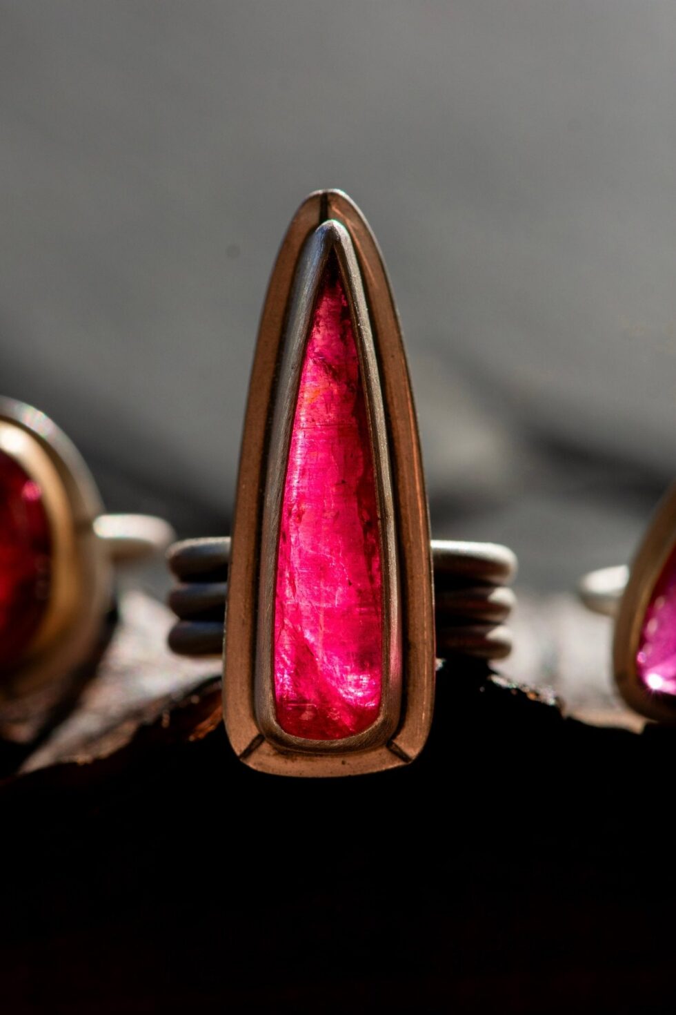 DAGGER TOURMALING RING - Fly Free