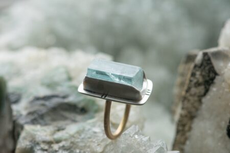 DELIGHTFUL AQUAMARINE RING - Fly Free