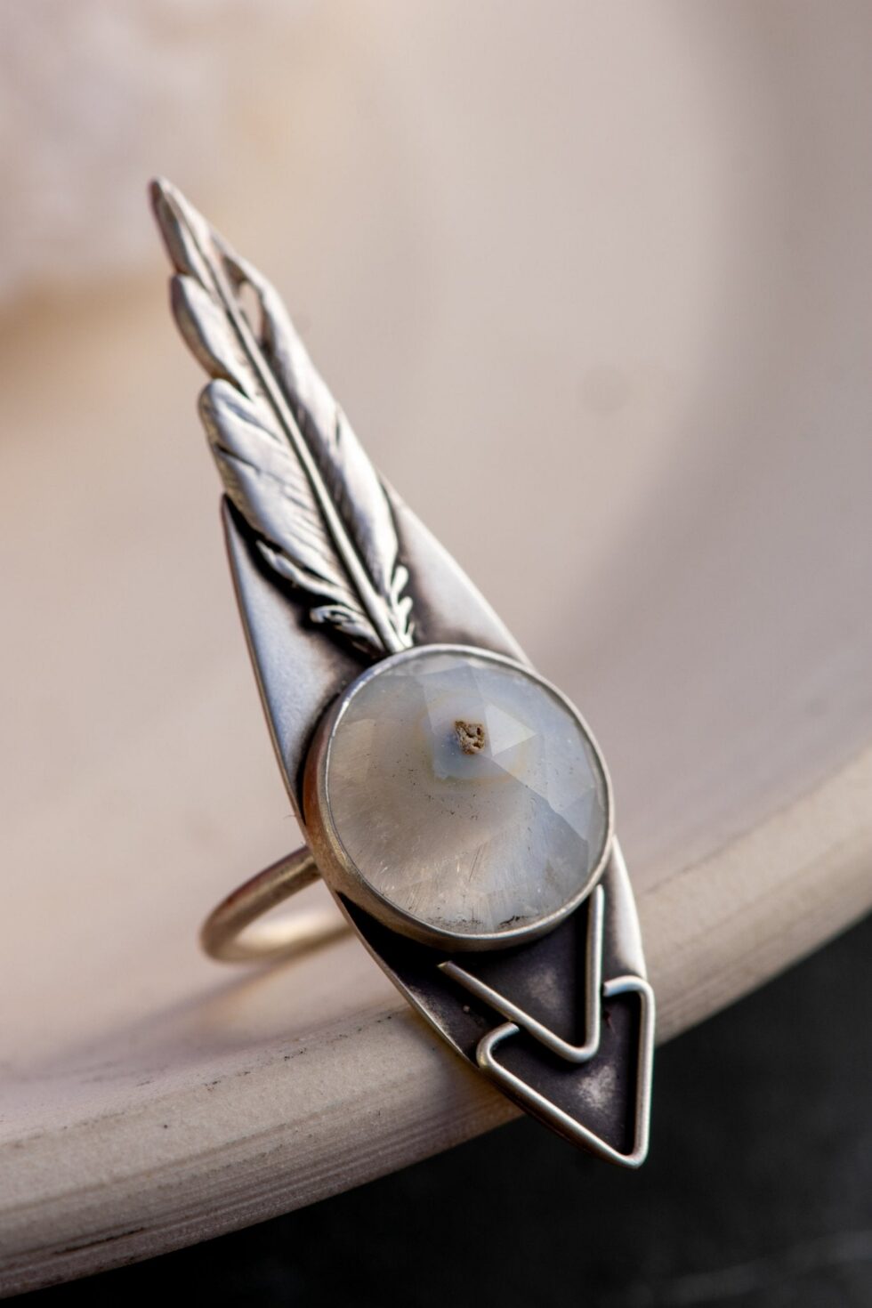 DREAMING SOLAR QUARTZ DAGGER RING - Fly Free
