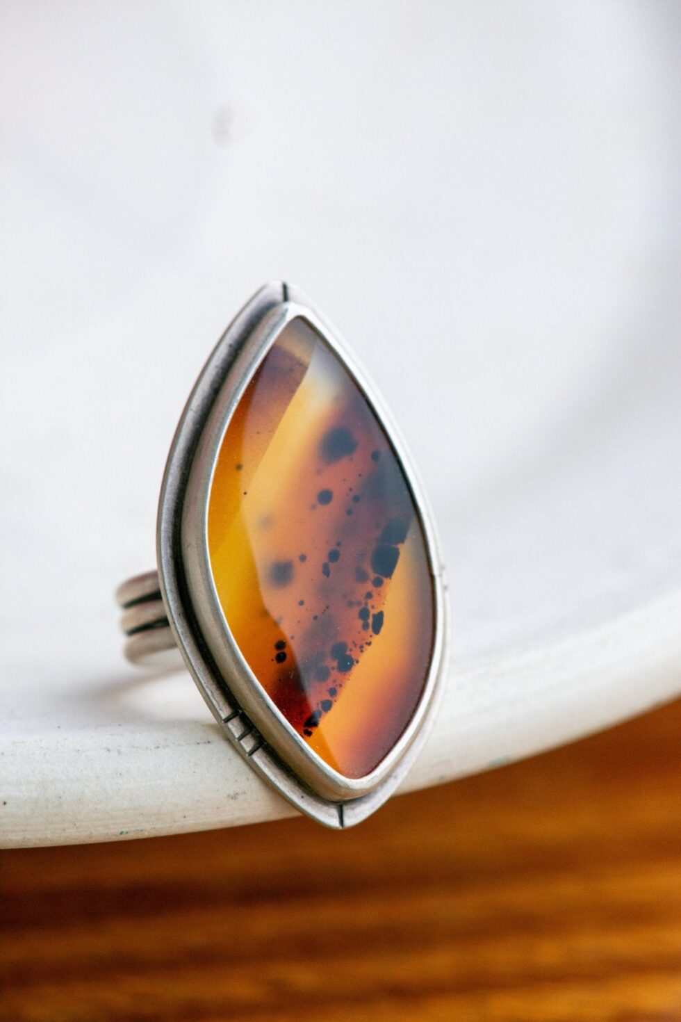 EMBERS MONTANA AGATE RING - Fly Free