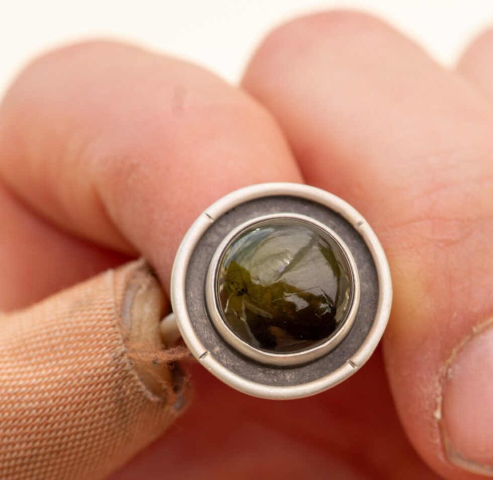 EVERGREEN TOURMALINE RING - Fly Free