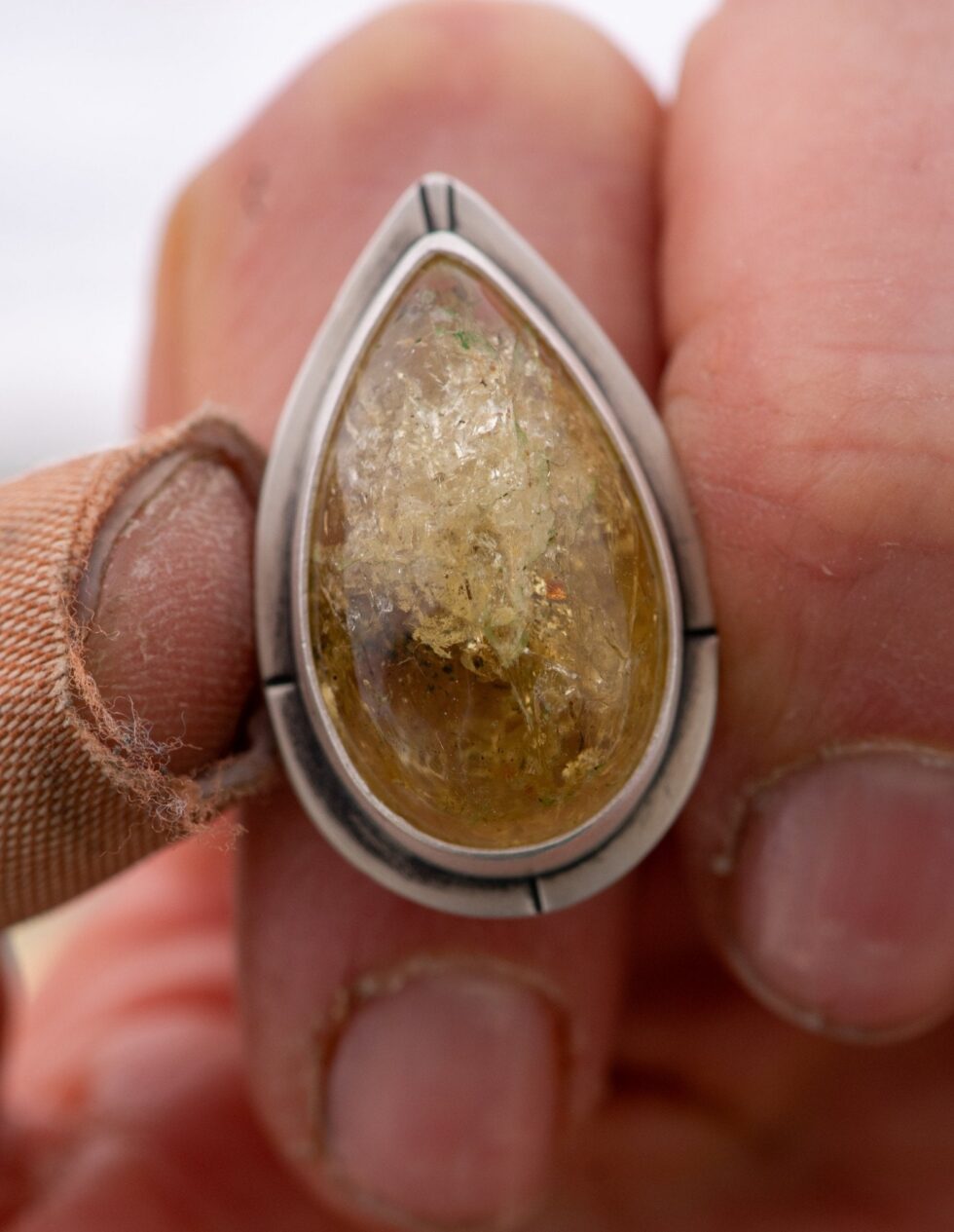 FASCINATION STREET SCAPOLITE RING - Fly Free