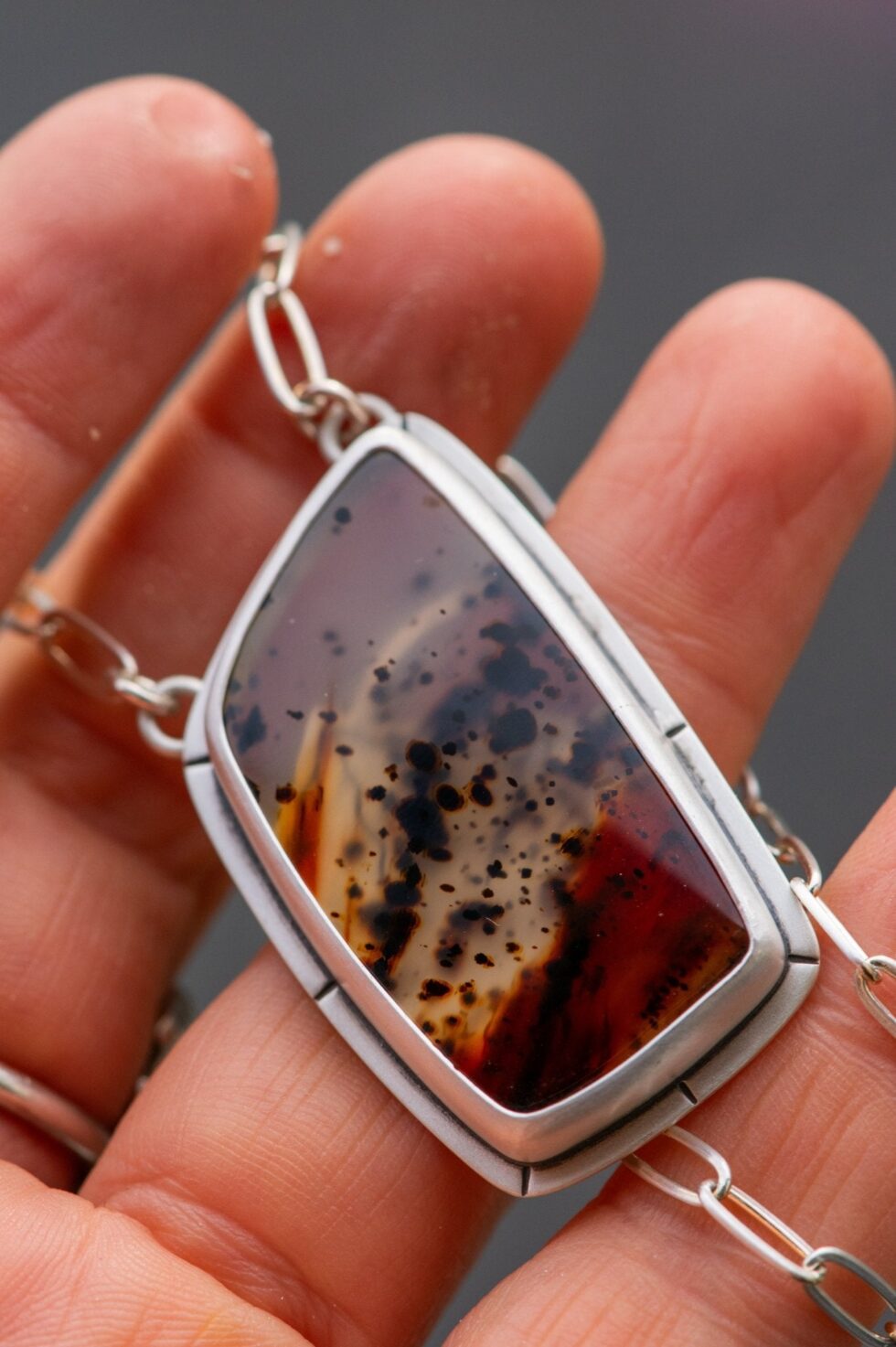 FORTITUDE MONTANA AGATE NECKLACE - Fly Free