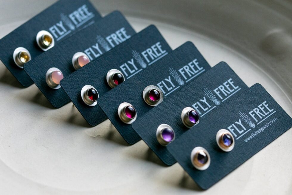GEM STUDS - Fly Free