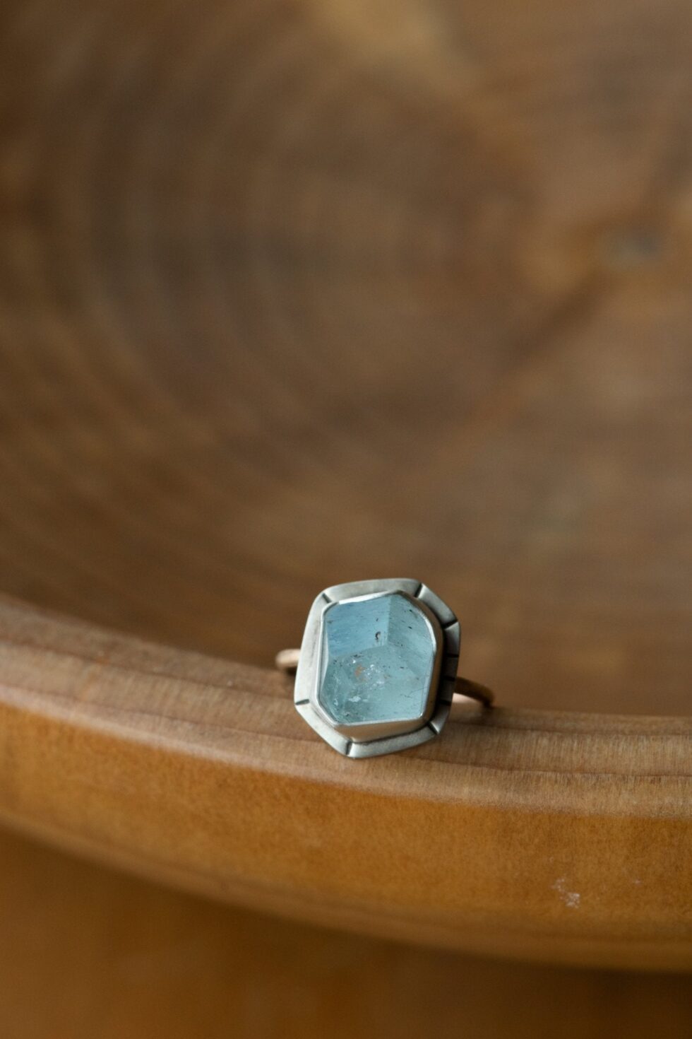GRAND AQUAMARINE RING - Fly Free