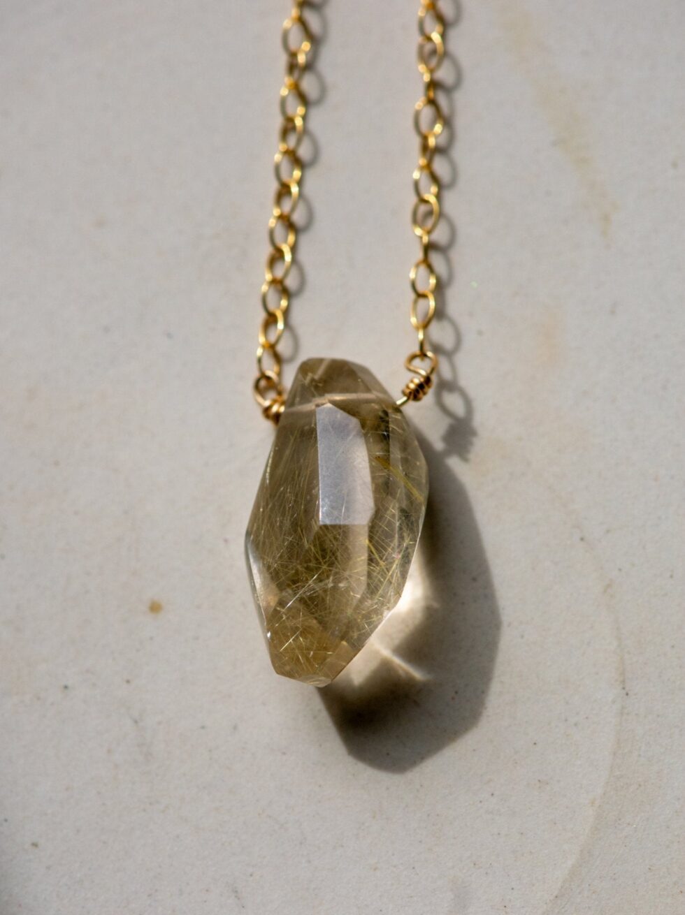 LUMINOUS RUTILATED QUARTZ NECKLACES - Fly Free