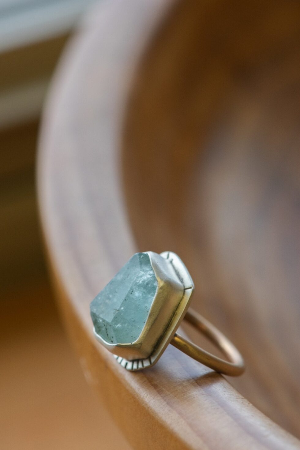 LUSTROUS AQUAMARINE RING - Fly Free