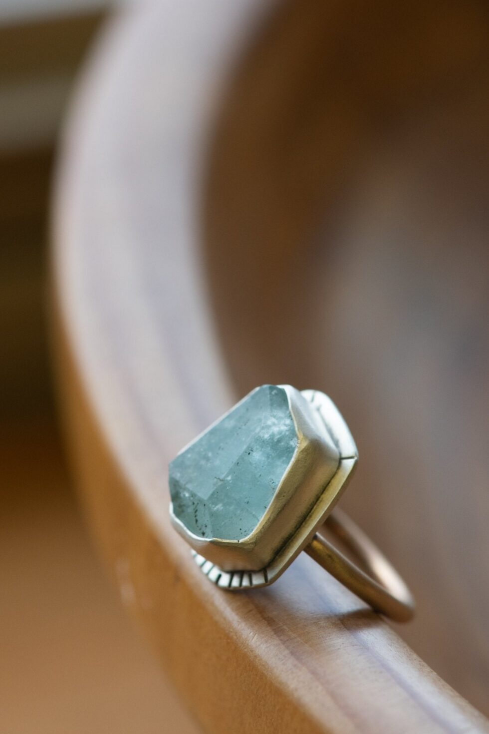 LUSTROUS AQUAMARINE RING - Fly Free