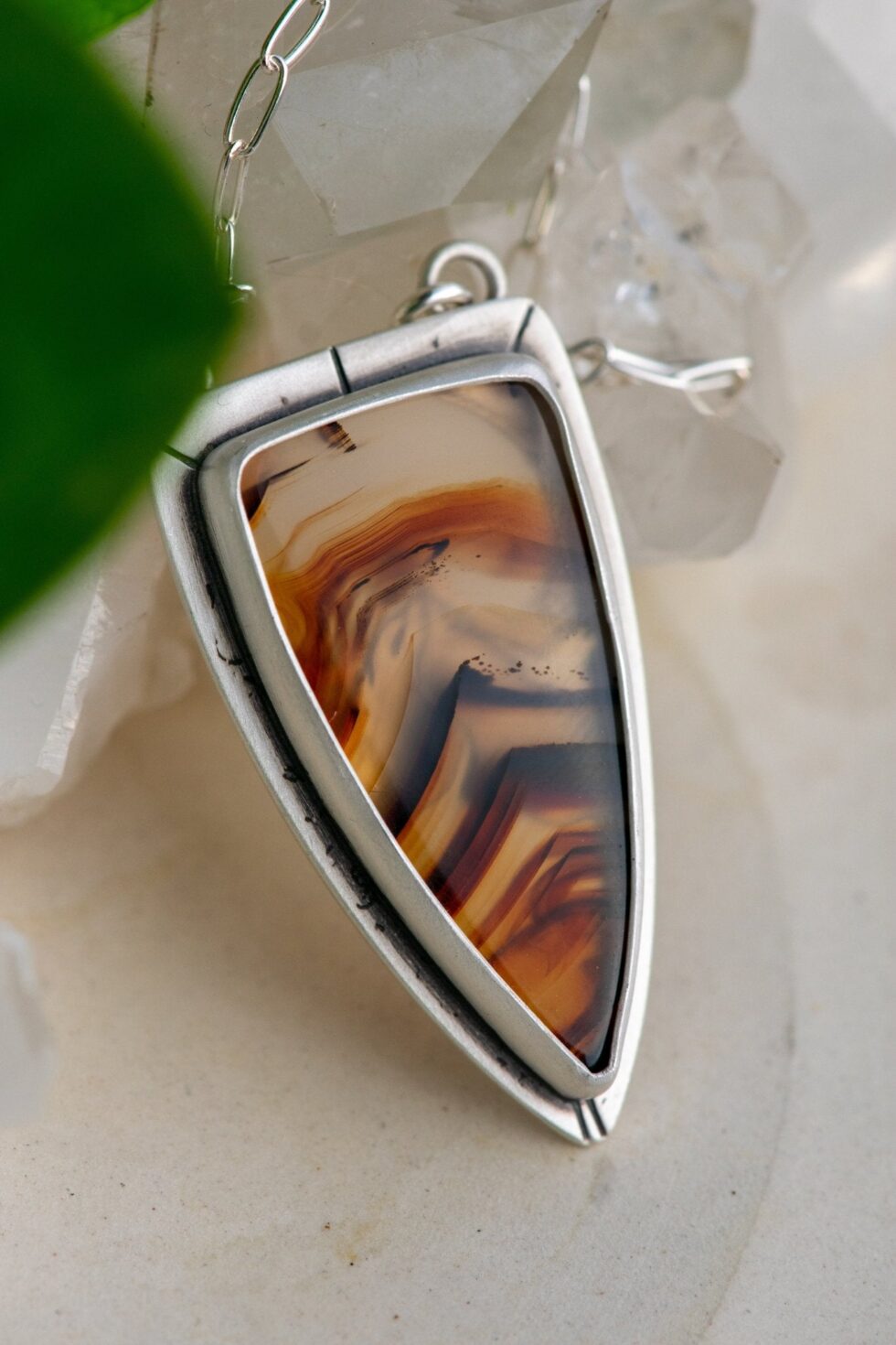 REACHING FOR VICTORY MONTANA AGATE NECKLACE - Fly Free