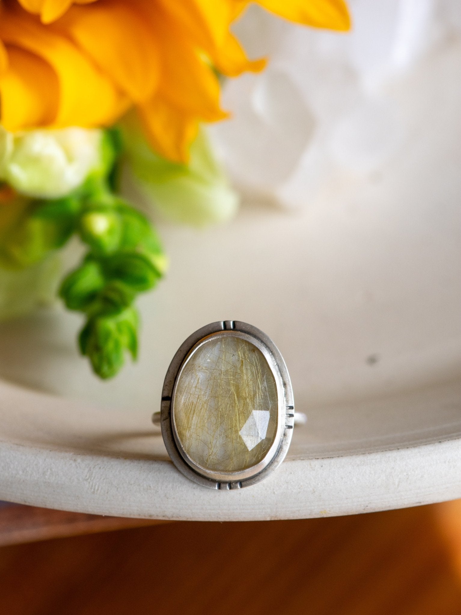 SUNNY RUTILATED QUARTZ RING - Fly Free