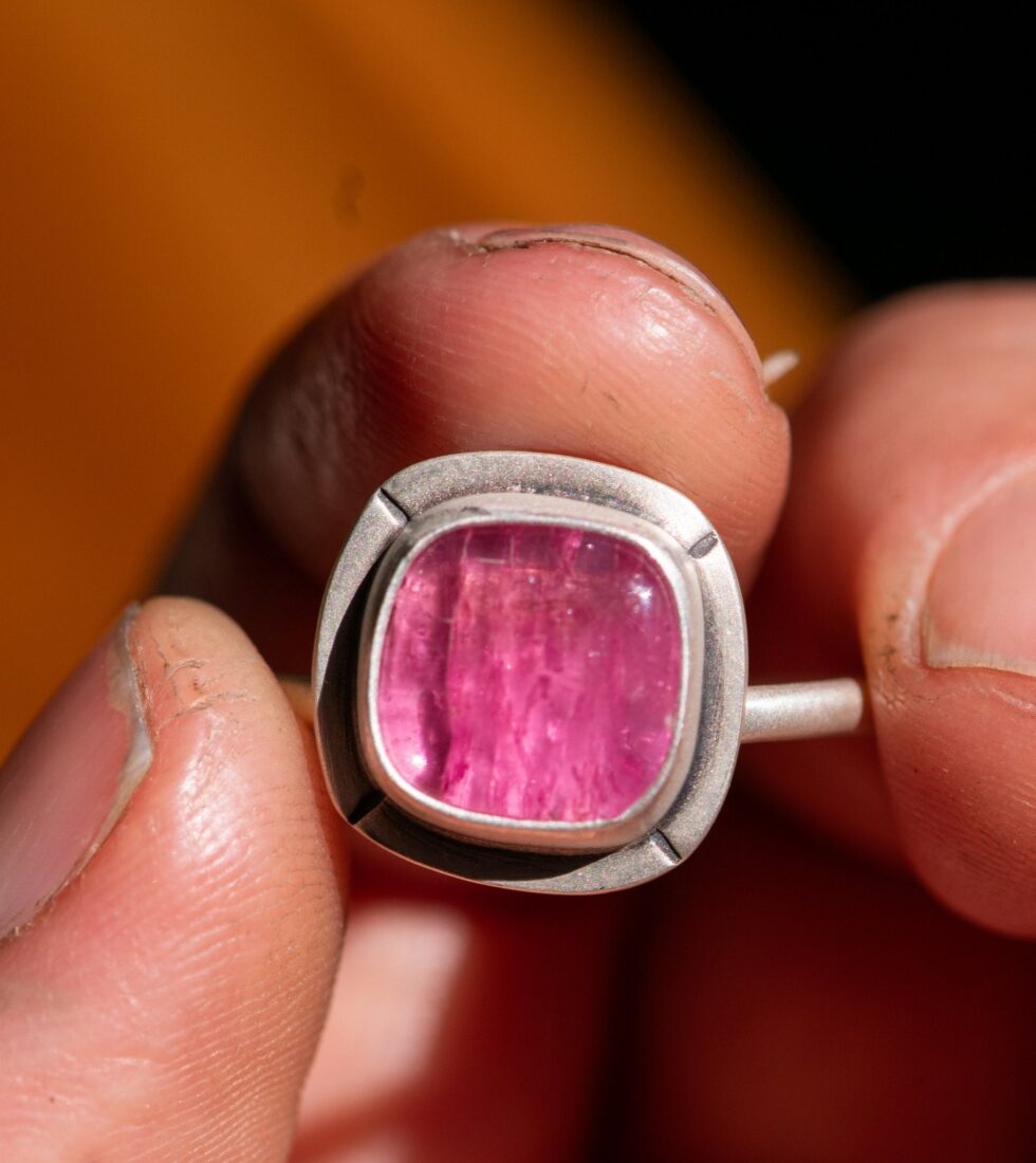 SWEET HEART TOURMALINE RING - Fly Free