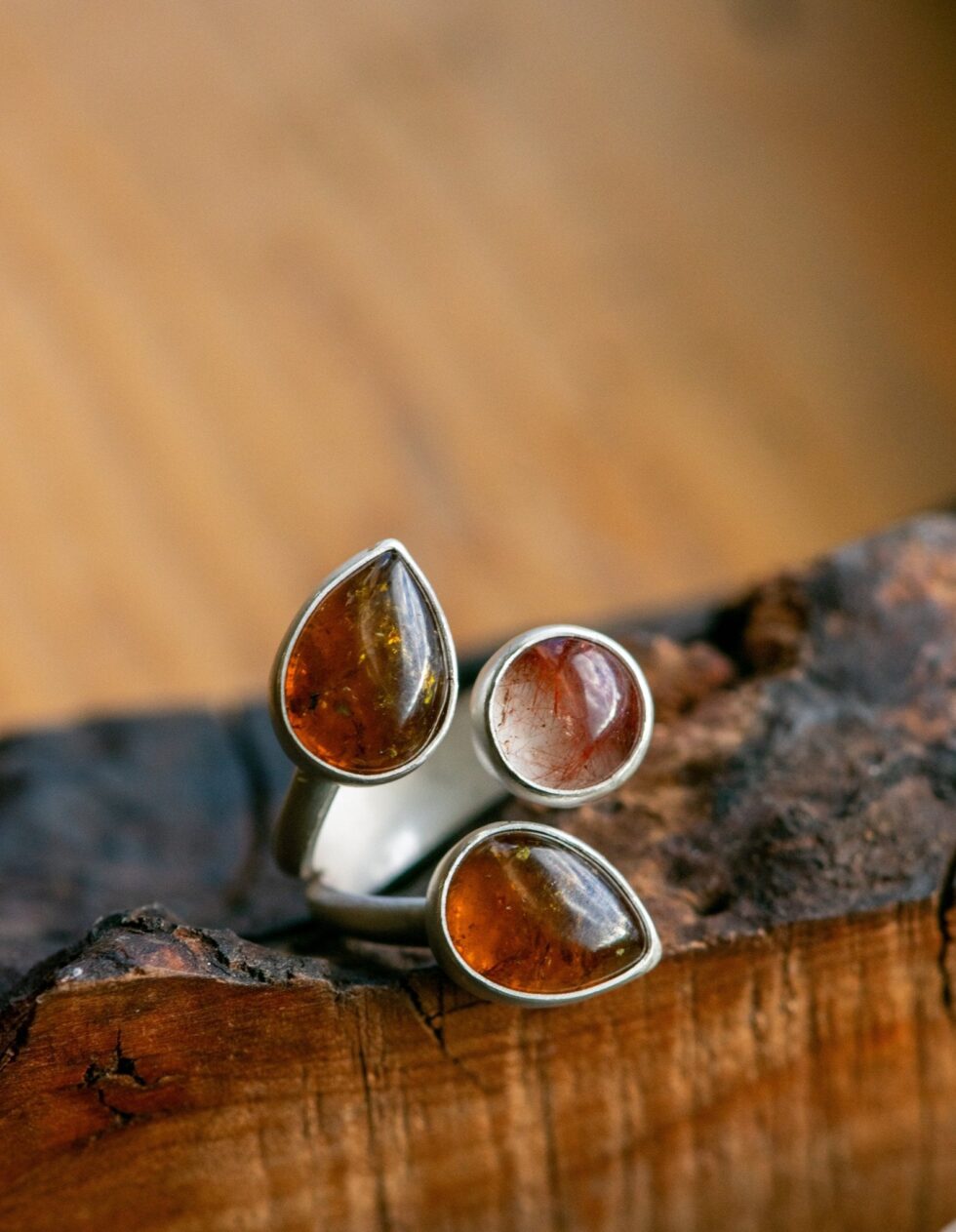 WINGED LIGHT GARNET RING - Fly Free