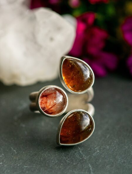 WINGED LIGHT GARNET RING - Fly Free