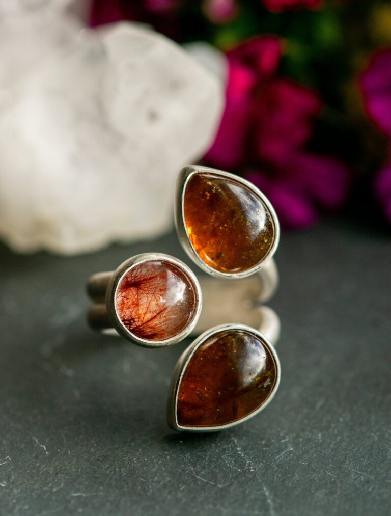 WINGED LIGHT GARNET RING - Fly Free