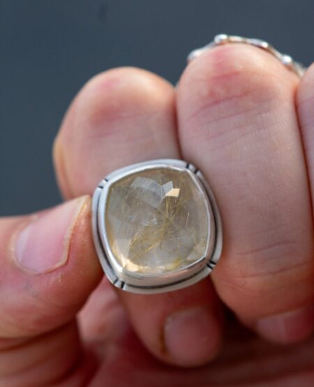 WONDER RUTILATED QUARTZ RING - Fly Free